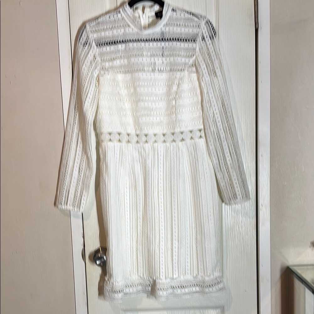 Elegant White Lace Dress